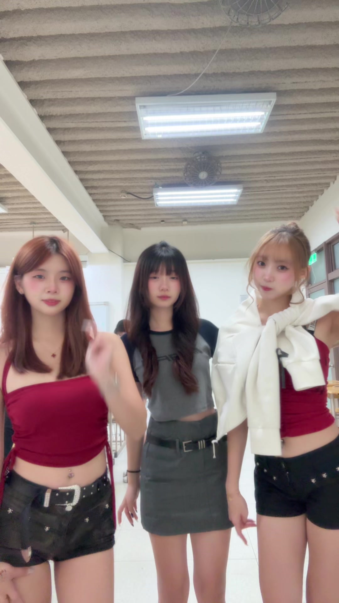 @采穎不是蒼蠅