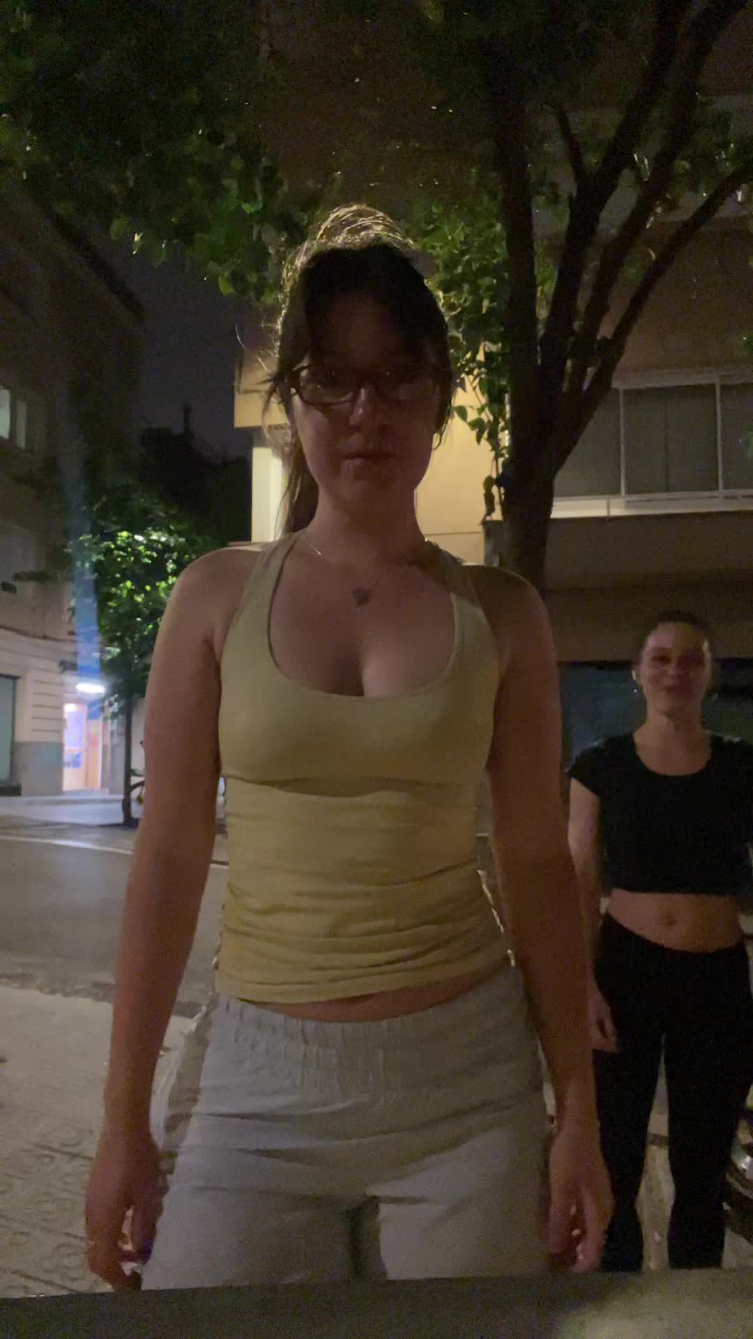 @lizzz