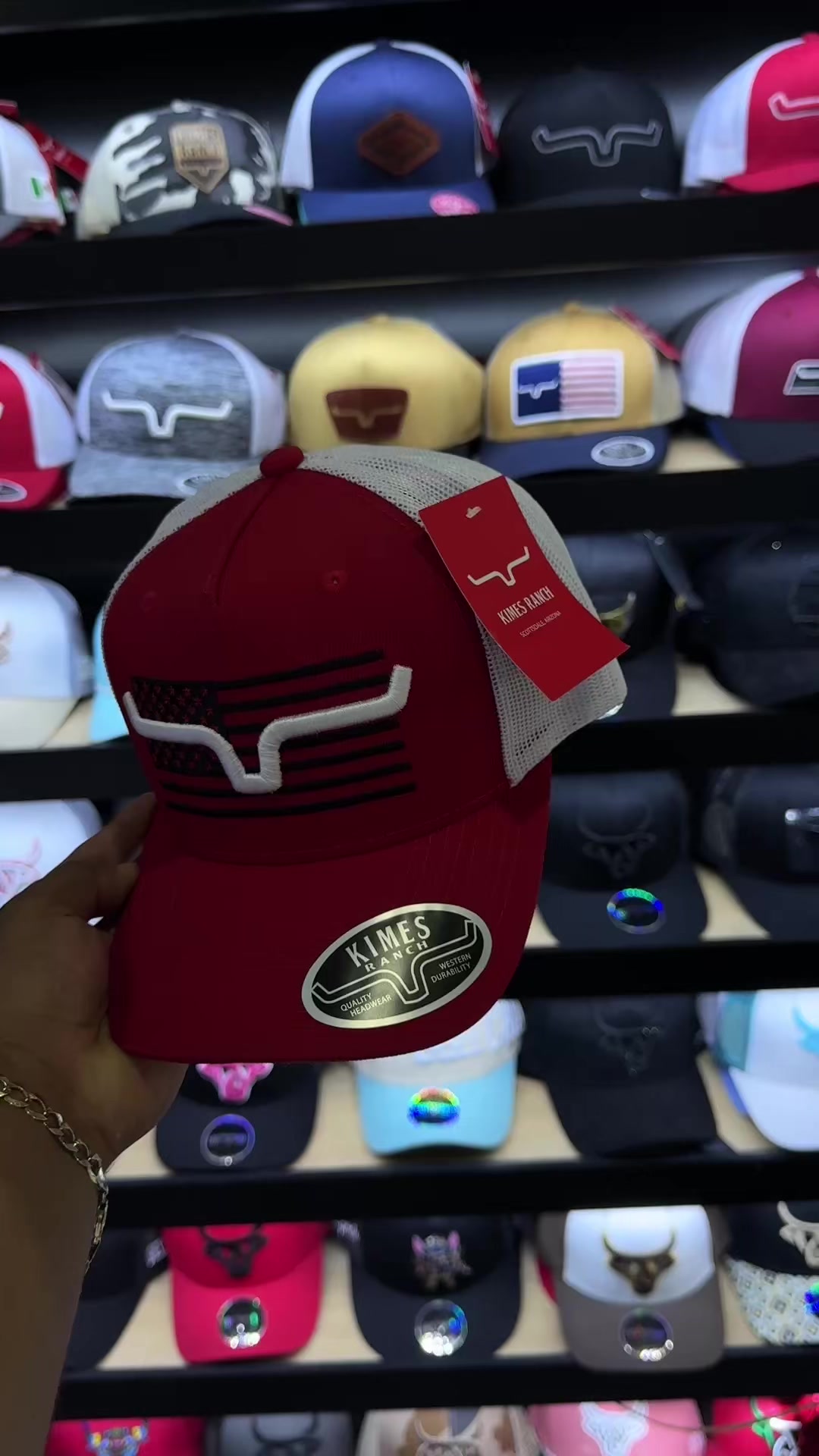 @STYLISH.CAPS