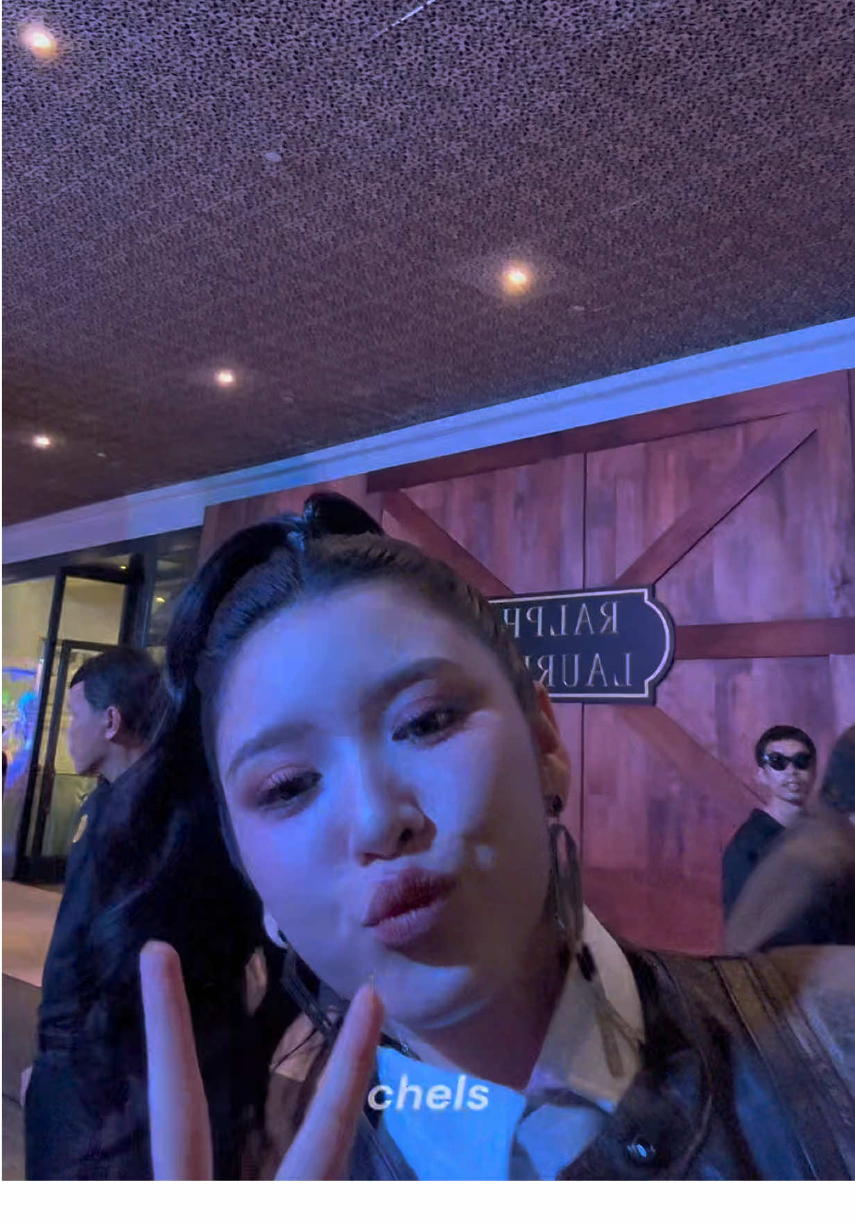 @chels 🧊