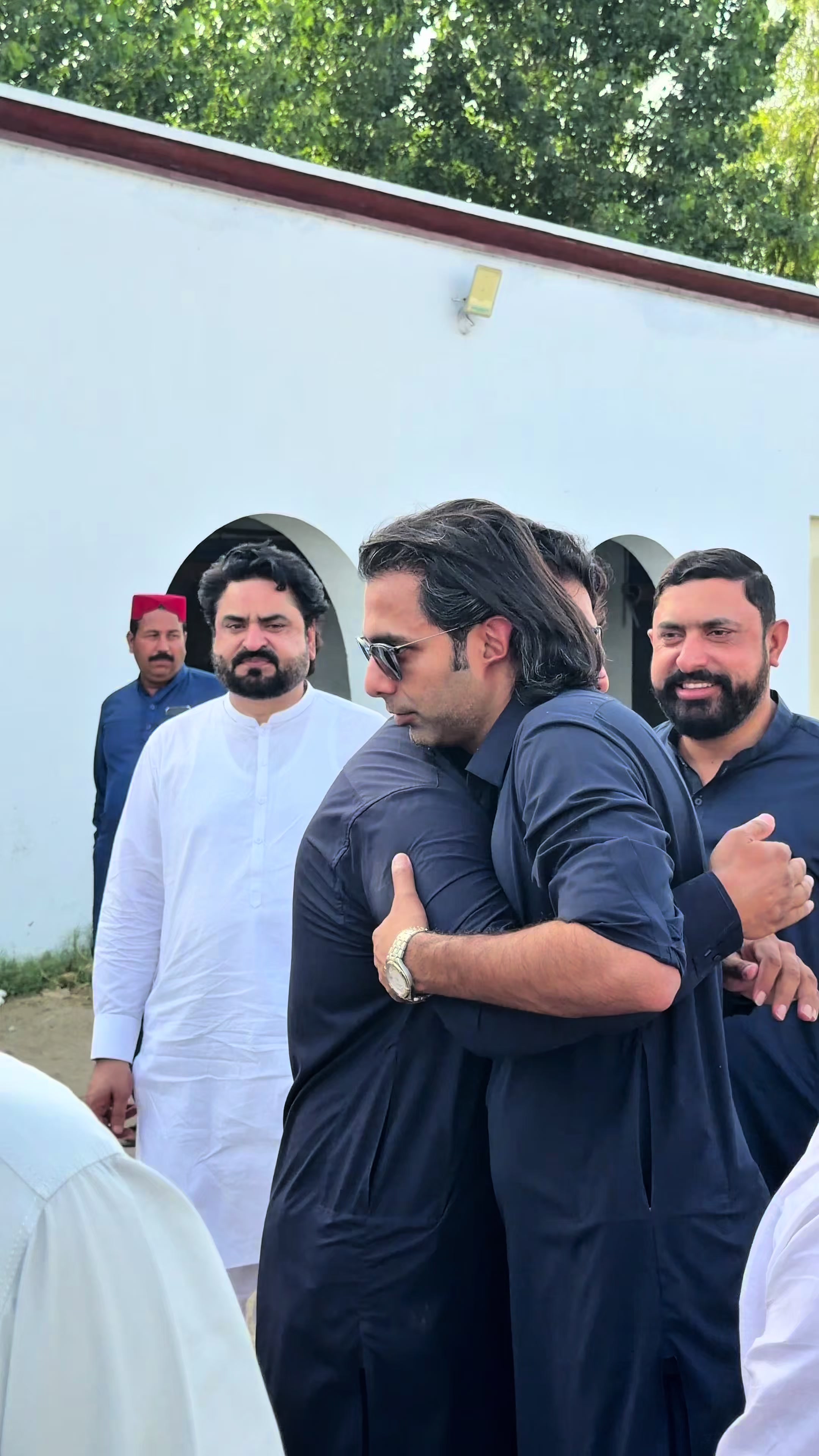 @RAJ BAKHTIAR GONDAL