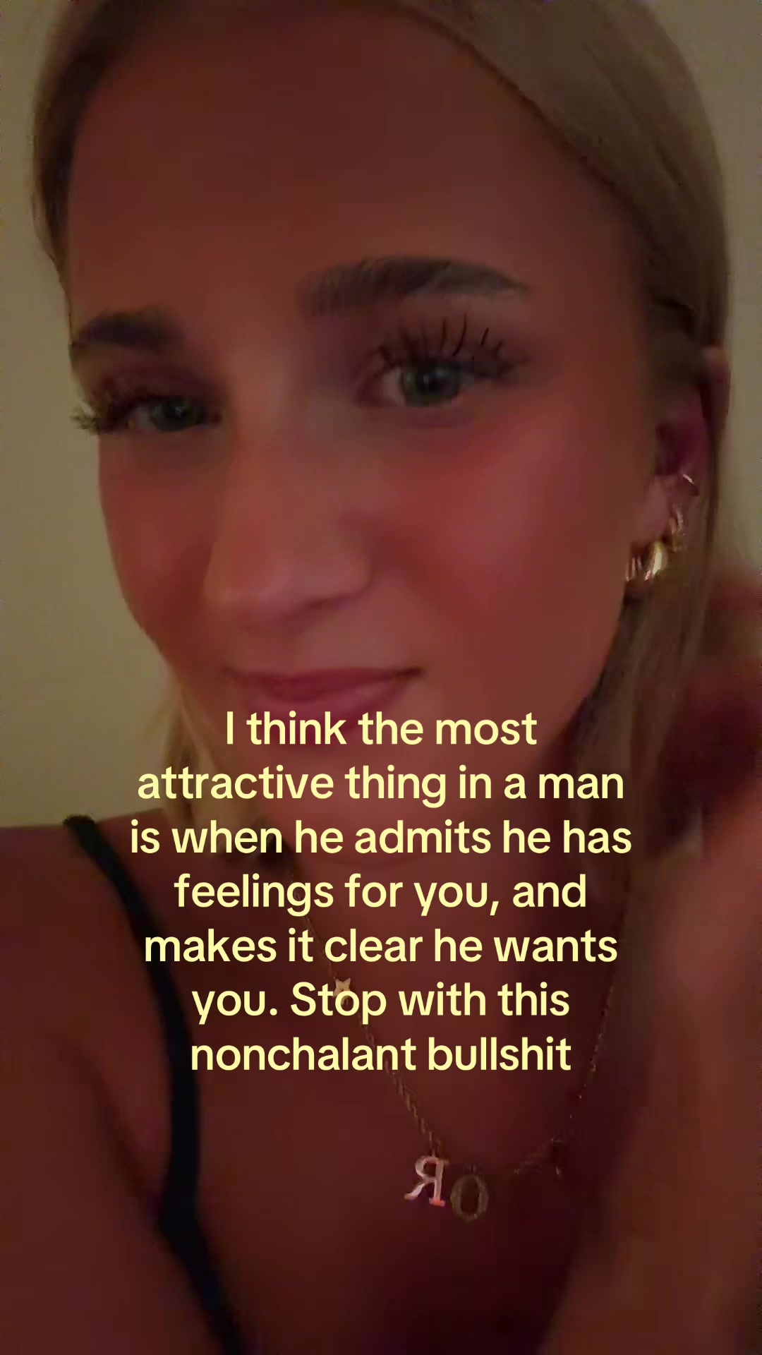 @theelliebarker