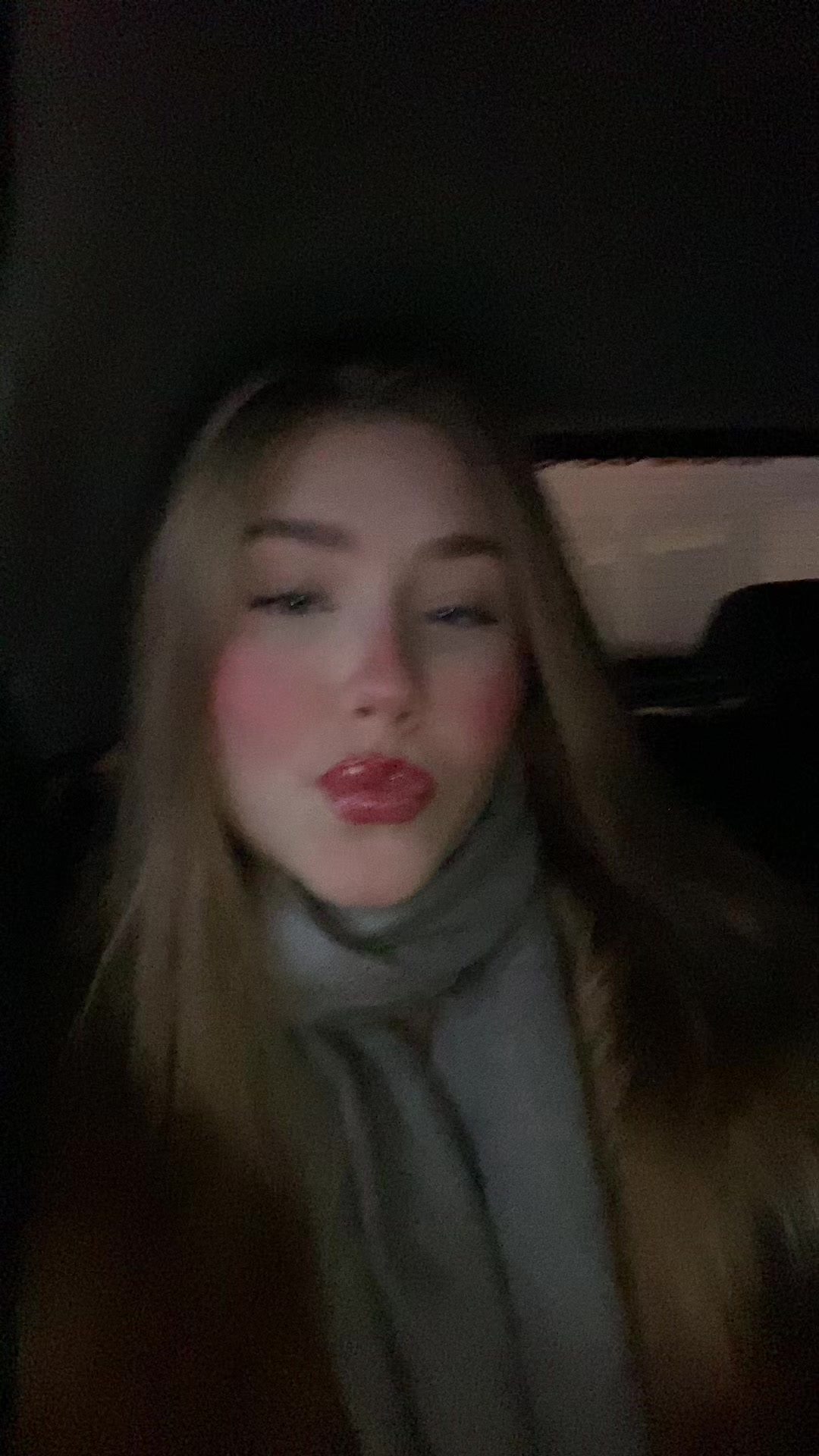 @Larapmendonca_