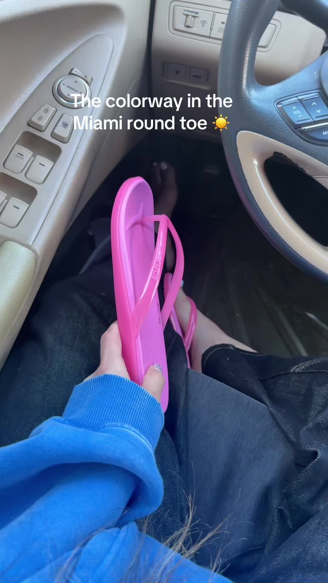 @Bella
