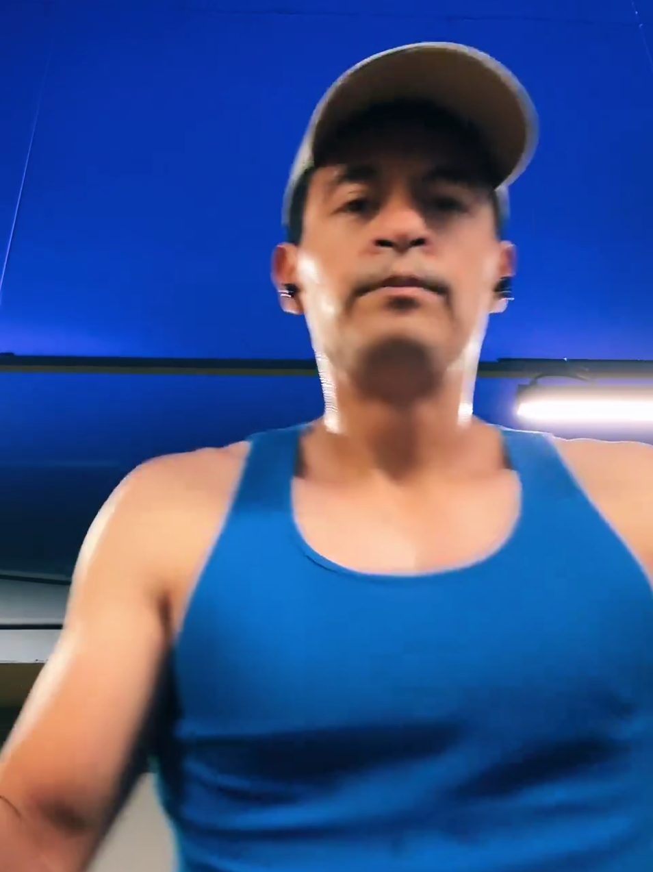 @Andrei Salvador 🧢