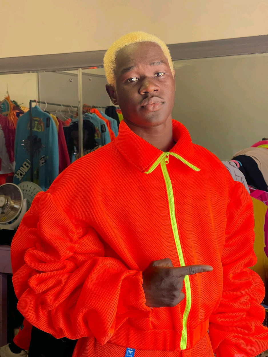 @VICTOR FOX🦊🇺🇬🇯🇲