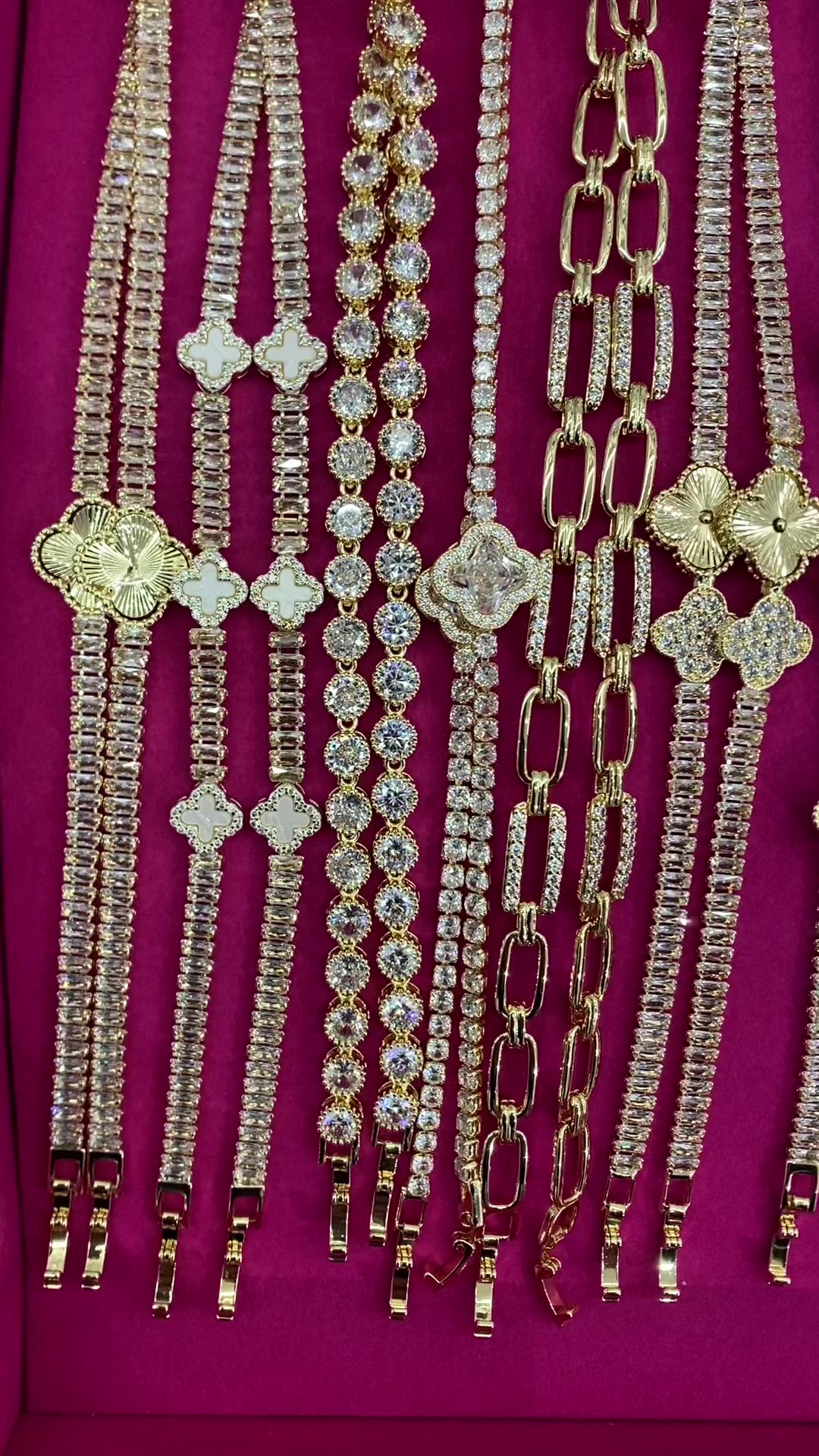 @RoyalGold&trade;
