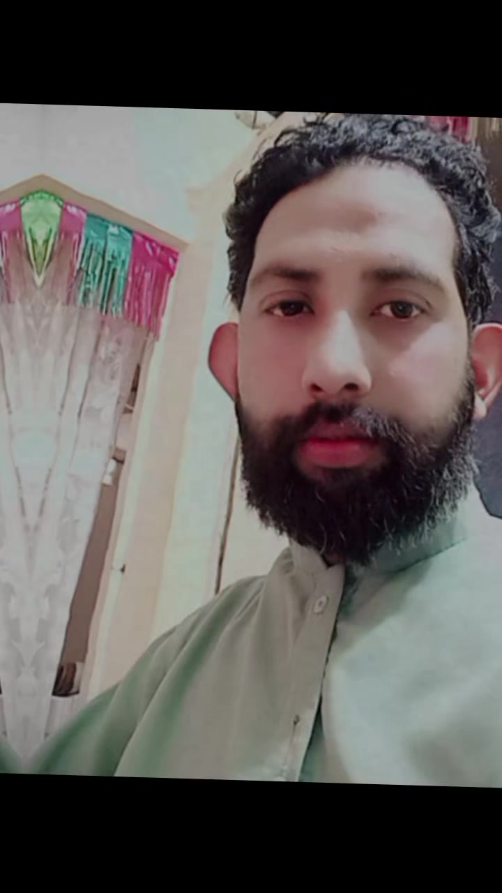 @AZIQ GUL