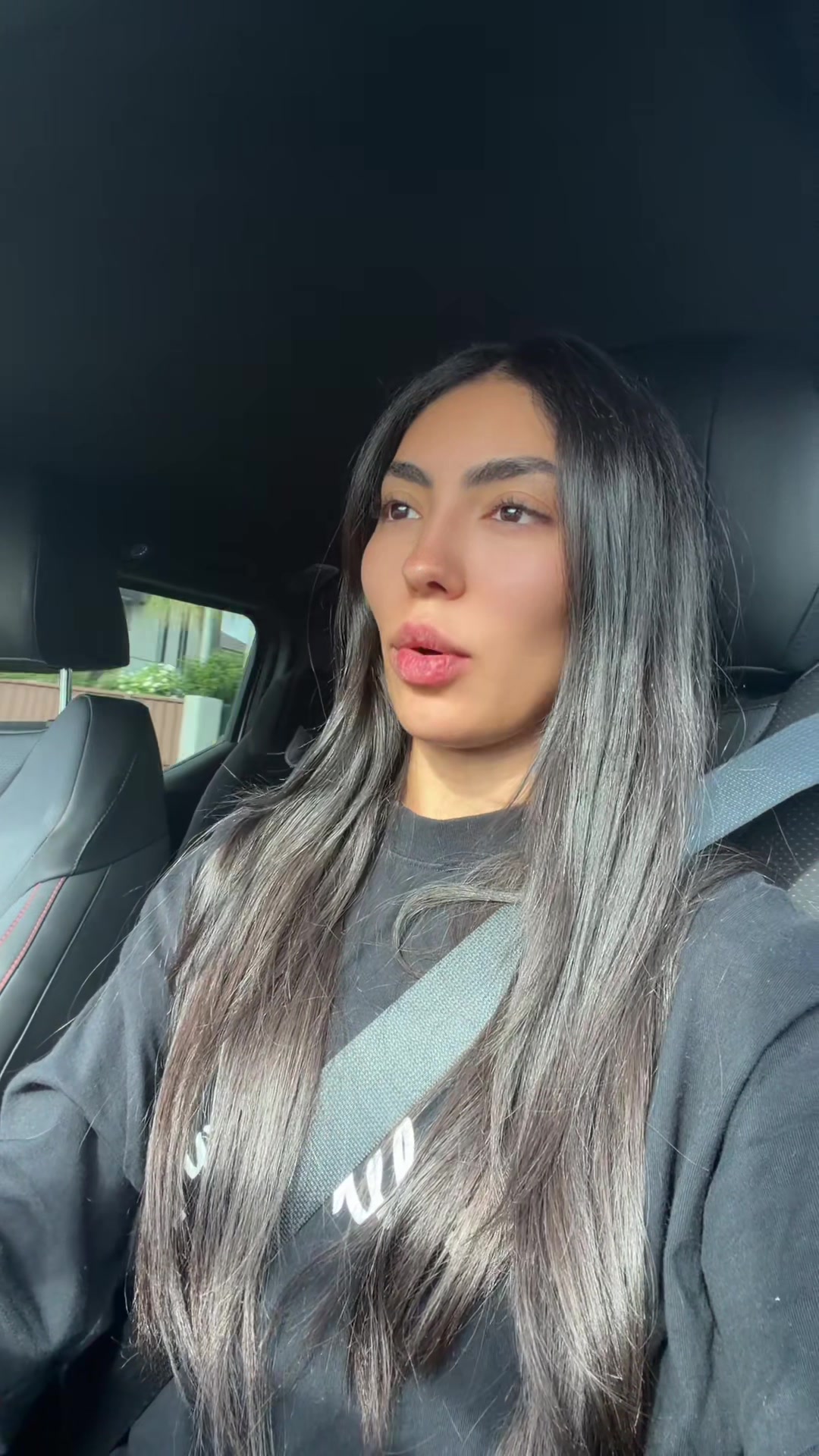 @Yasmiino_