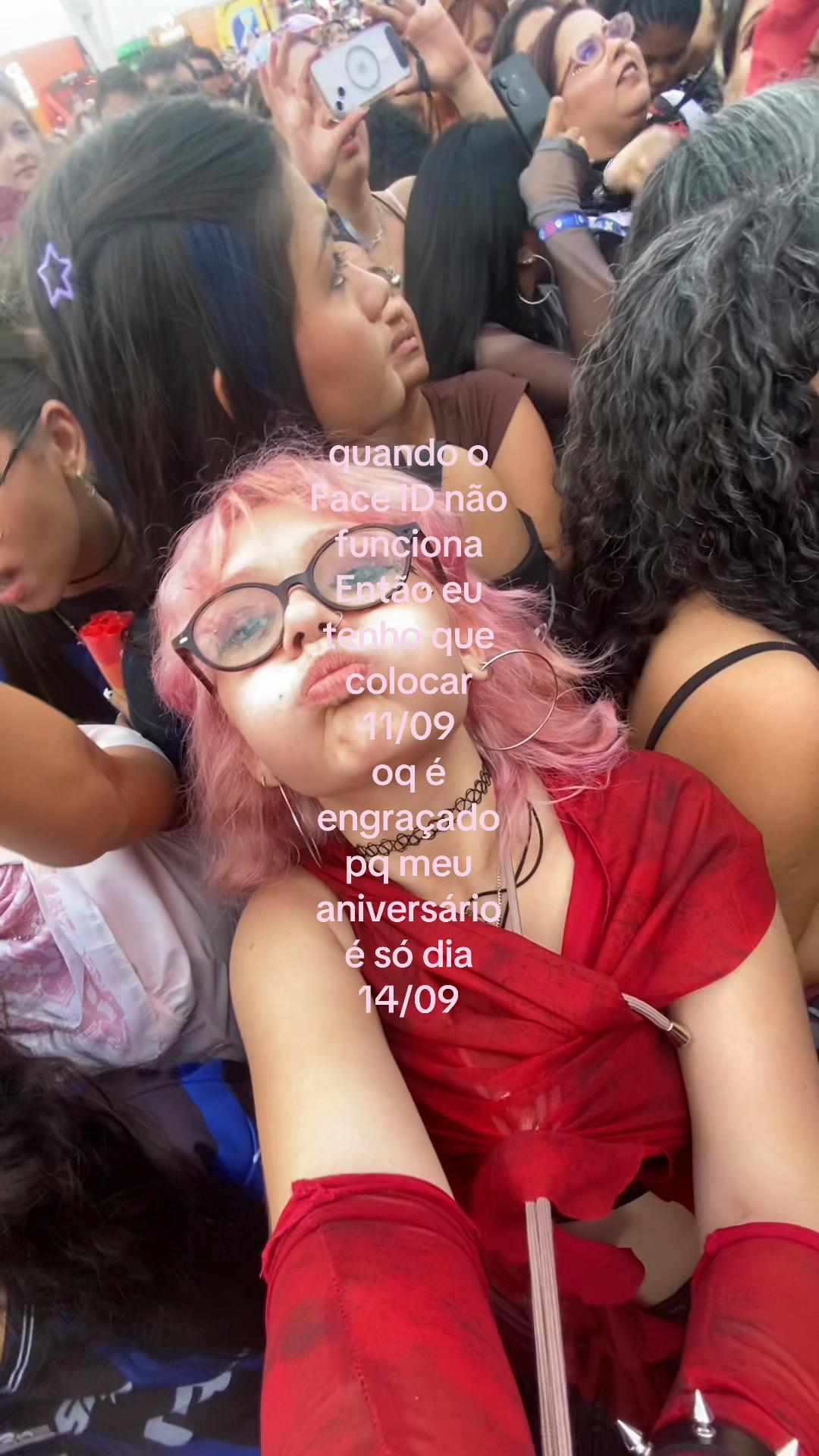 @MALUca bnd&bull;VIU O SKZ E O NEXZ
