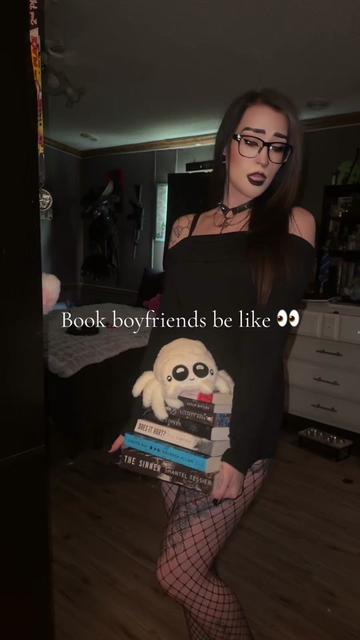 @⛧𝐸𝓃𝓋𝓎⛧