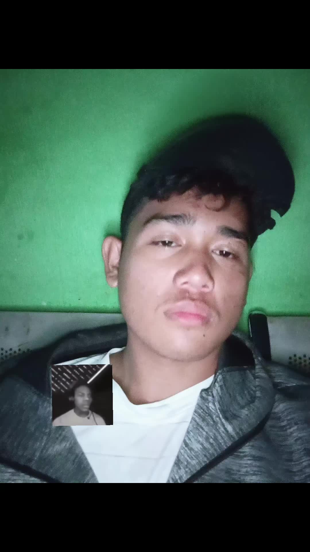 @️
