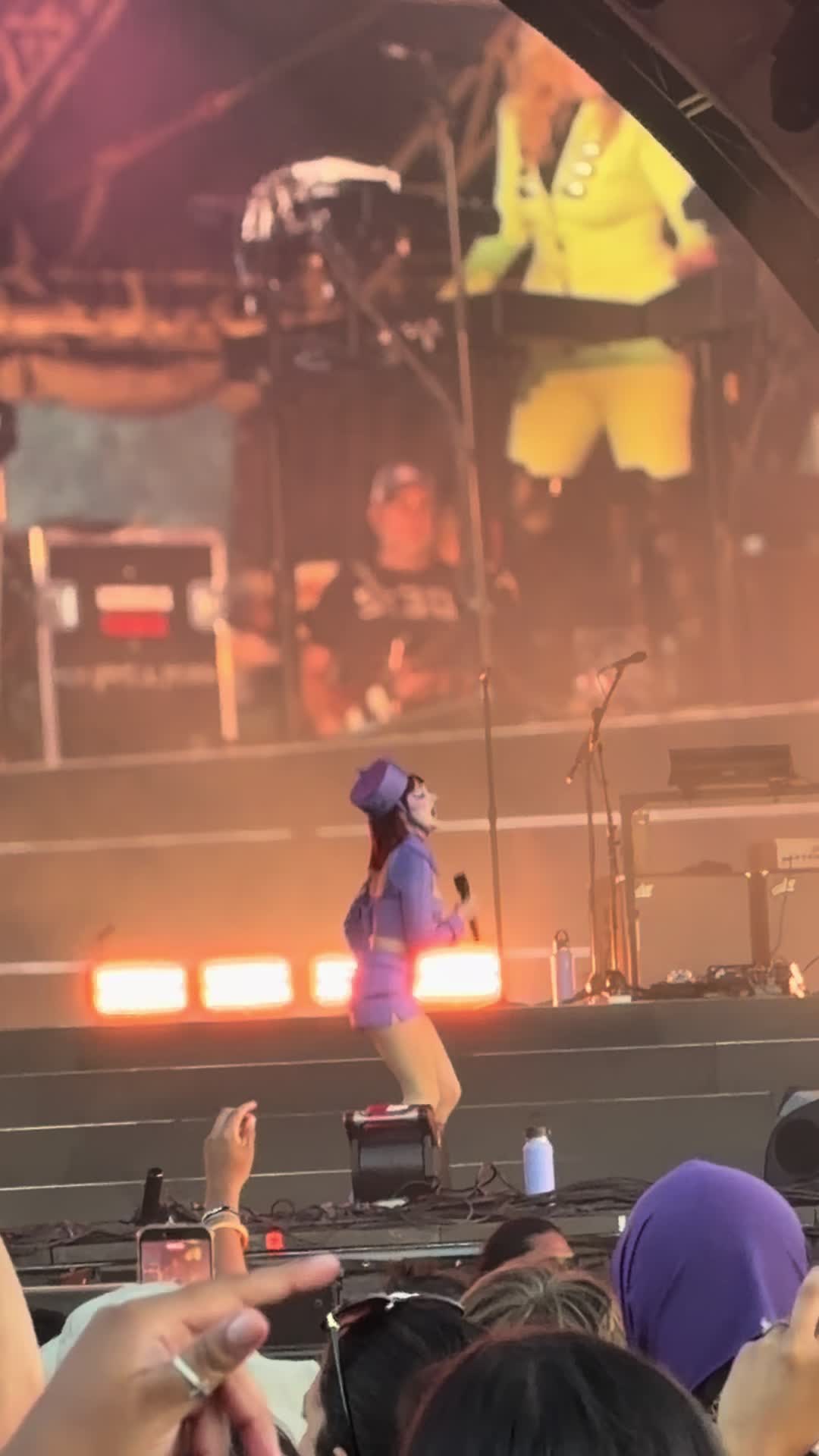 @tay
