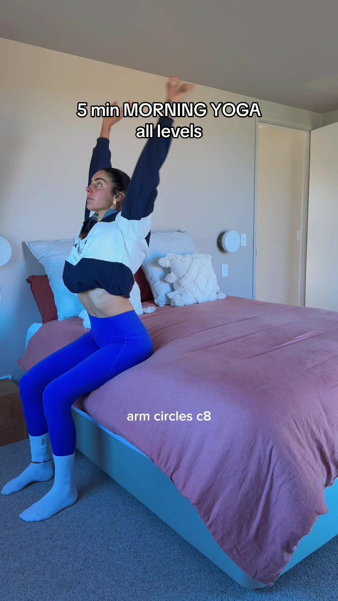 @Sara | Yoga & Pilates teacher