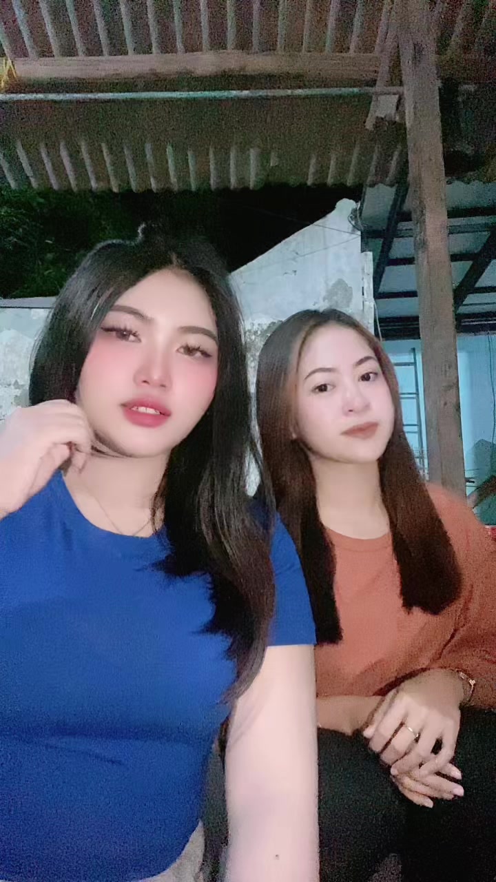 @Lili