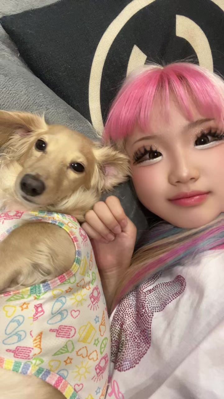 @なぎ🌺🌈KOGYARU専属モデル
