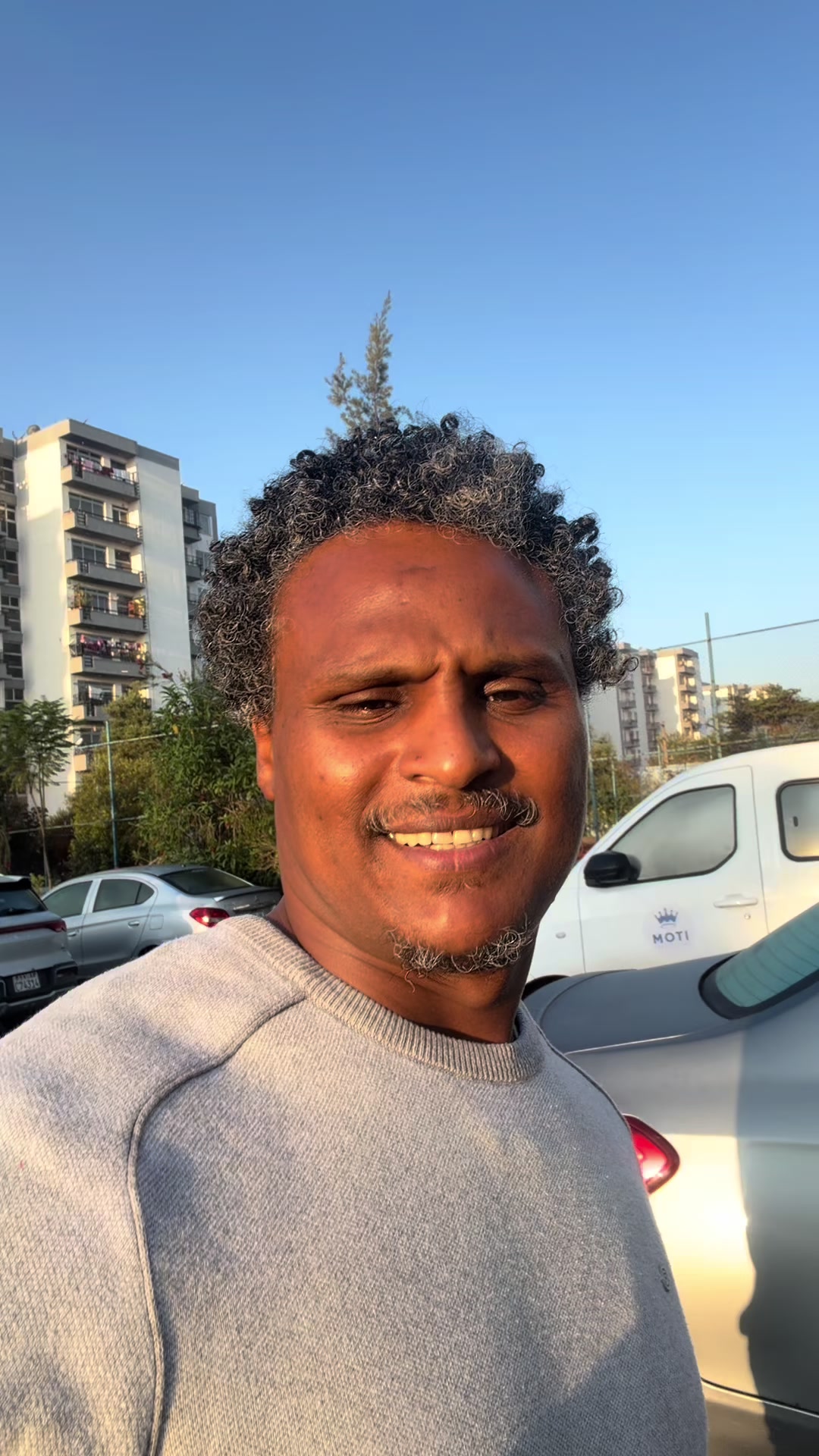 @ኢላስ