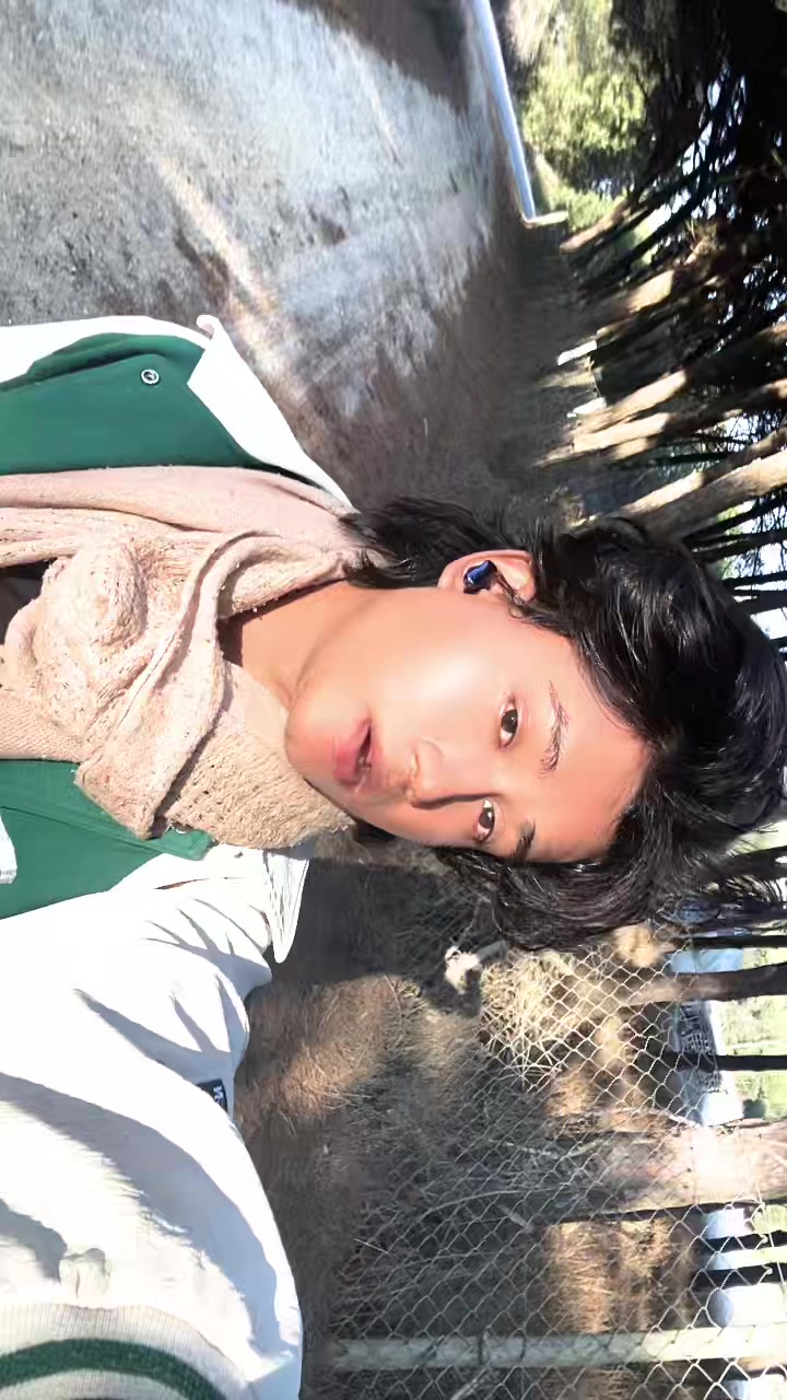 @🪈🦚