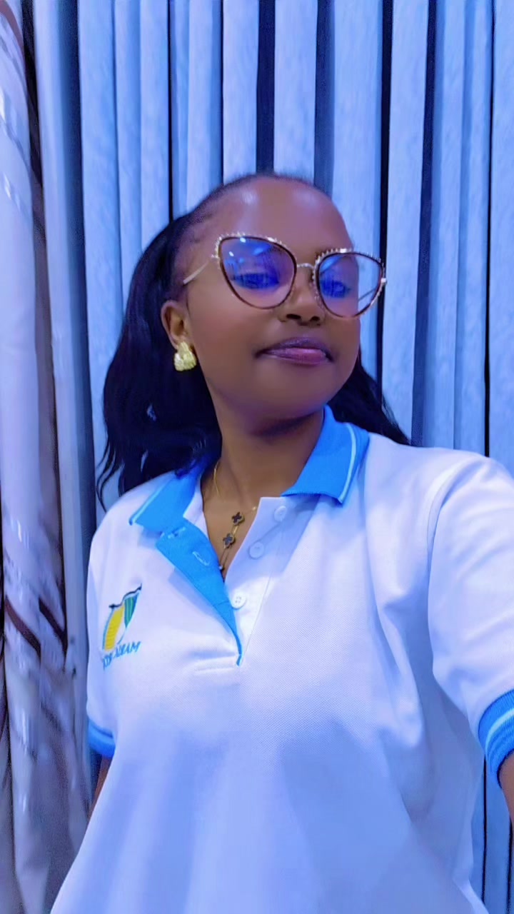 @Miss_waithera,🌹