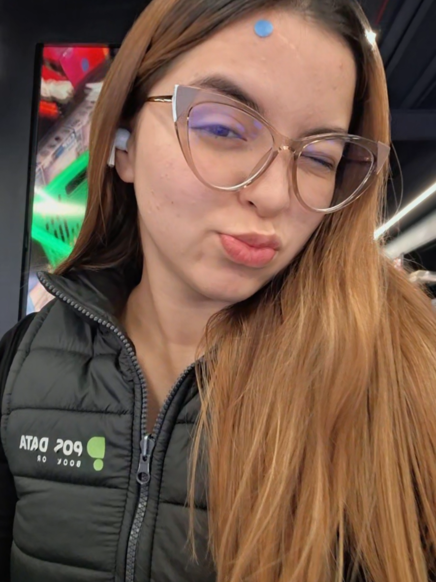 @dapneth 🦢🎀✨️