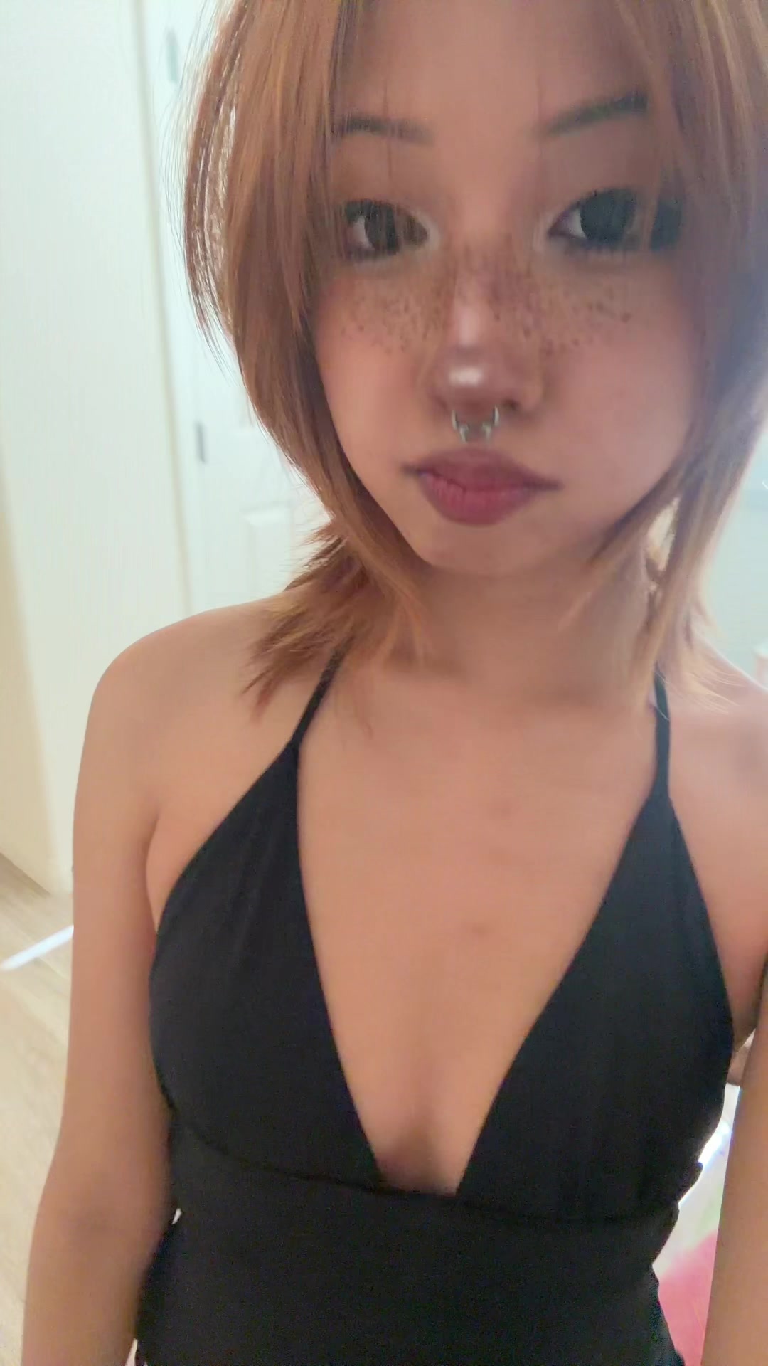 @Q!