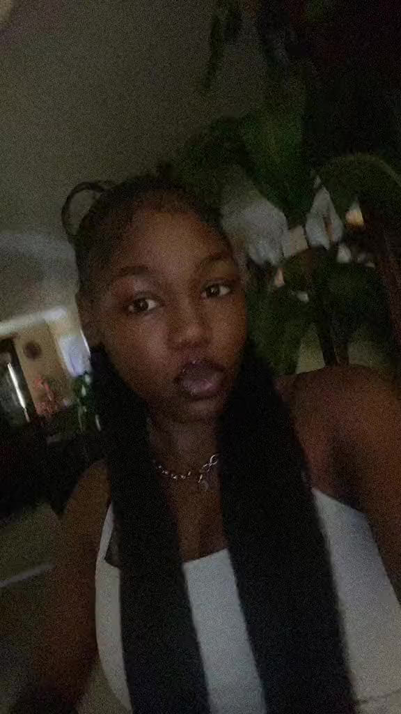 @queenrackzz