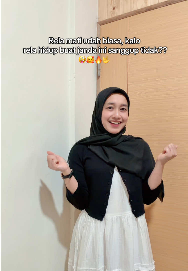 @🐣