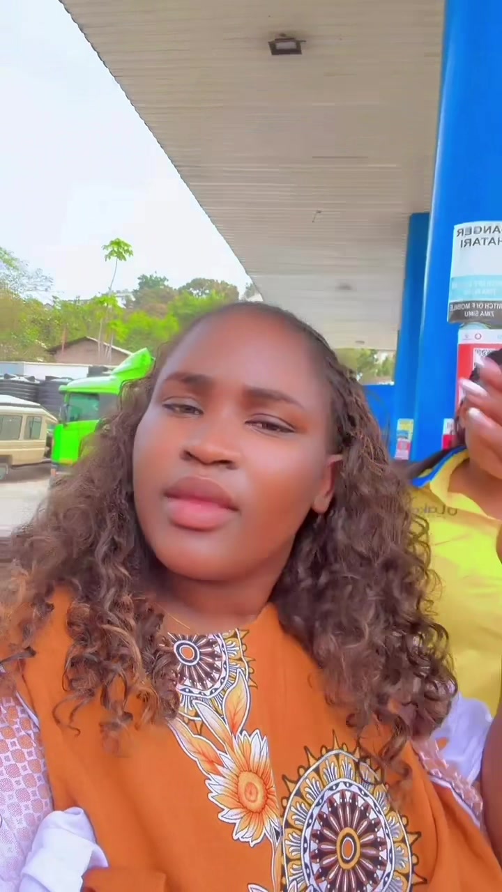 @Monica mnyantuzu