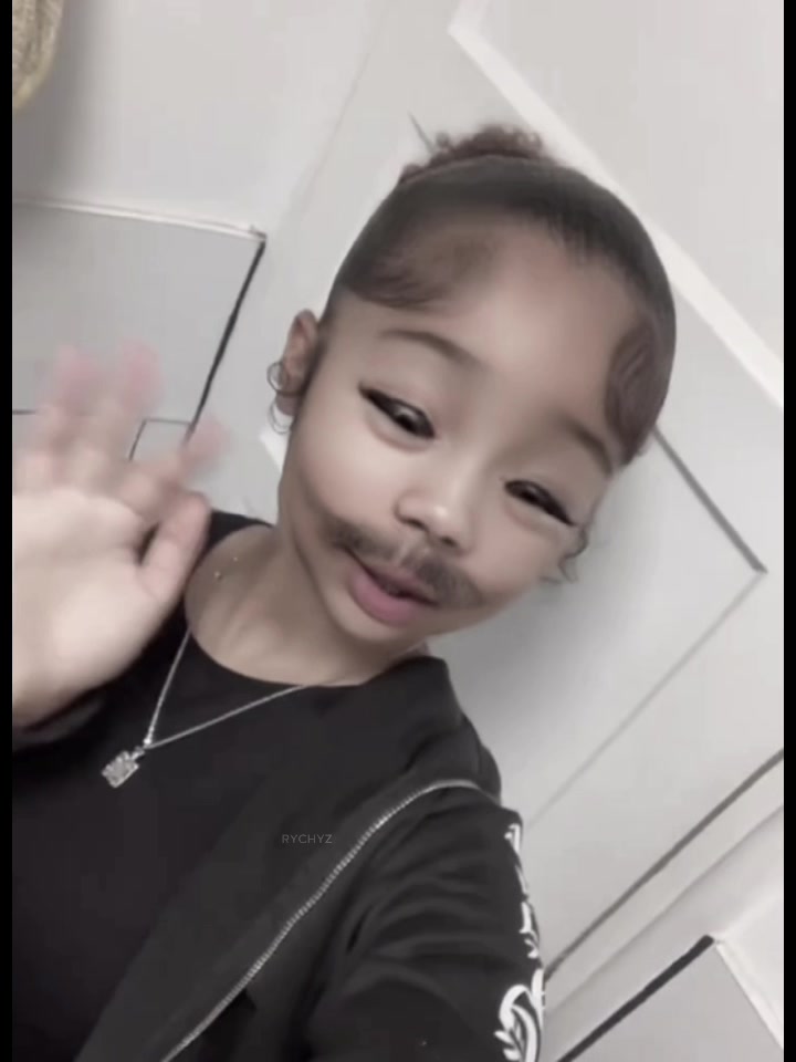 @𝐁𝐨𝐨𝐤𝐢𝐞👻🫧
