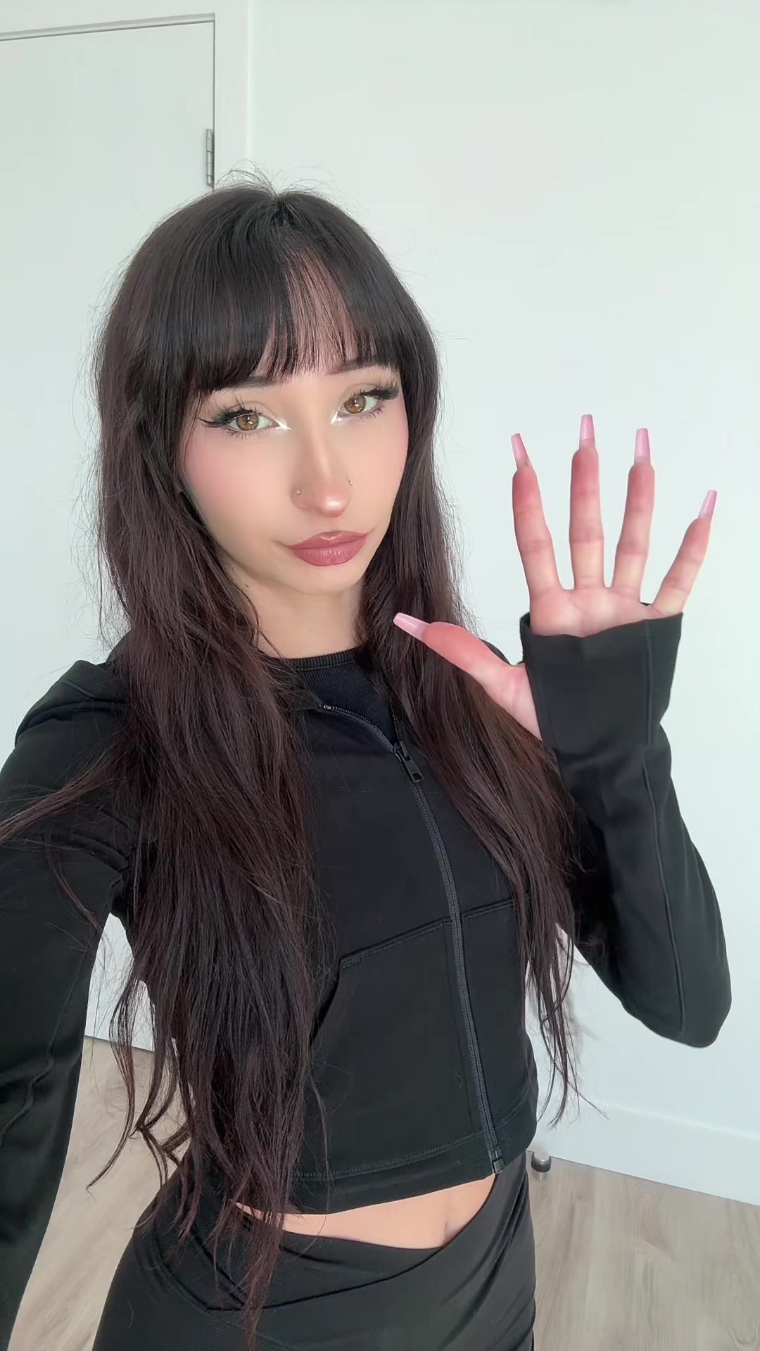 @Foxxi