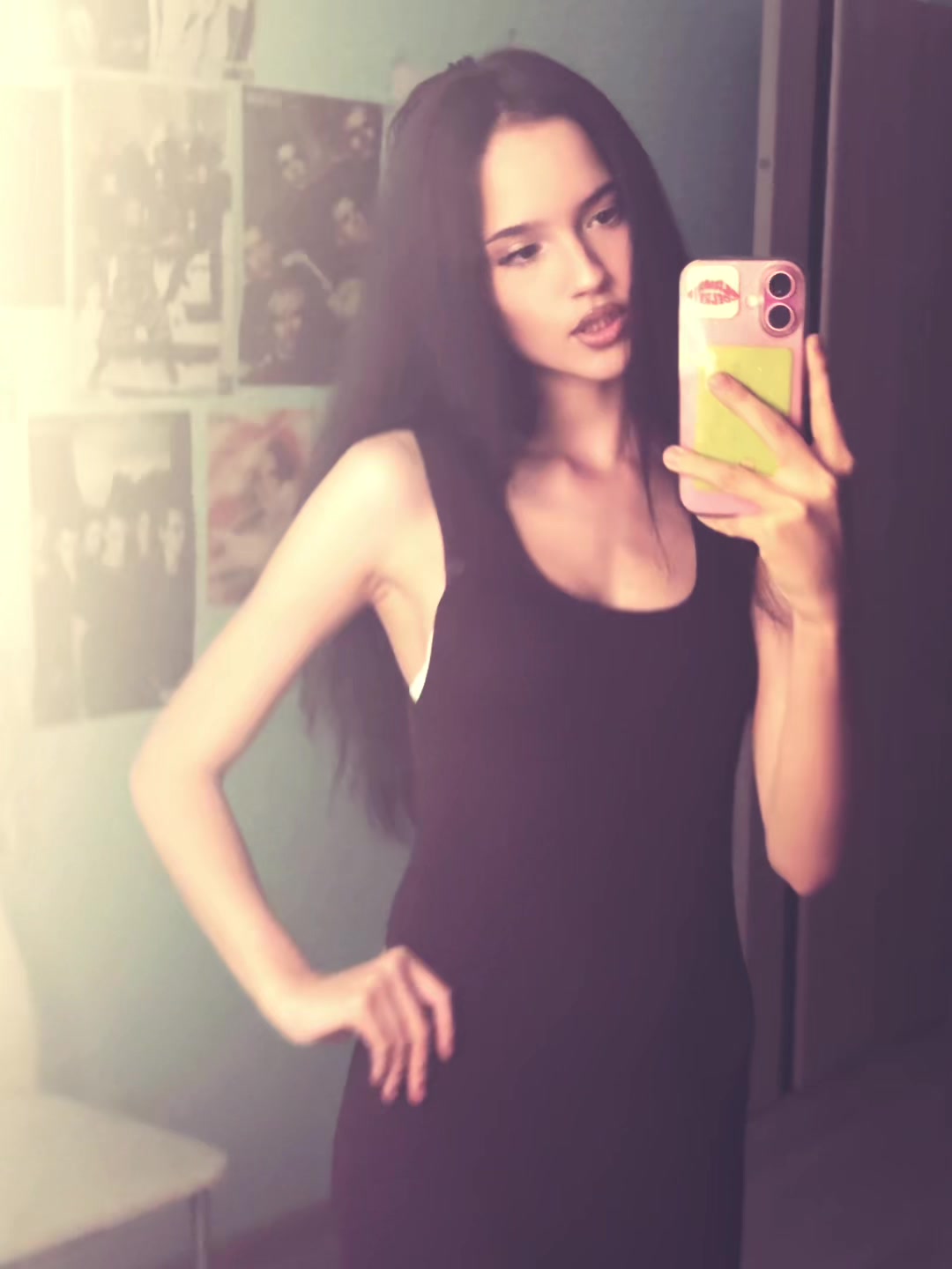 @playgirll