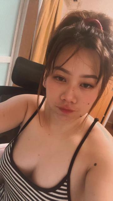 @Julie in Osaka 🇯🇵