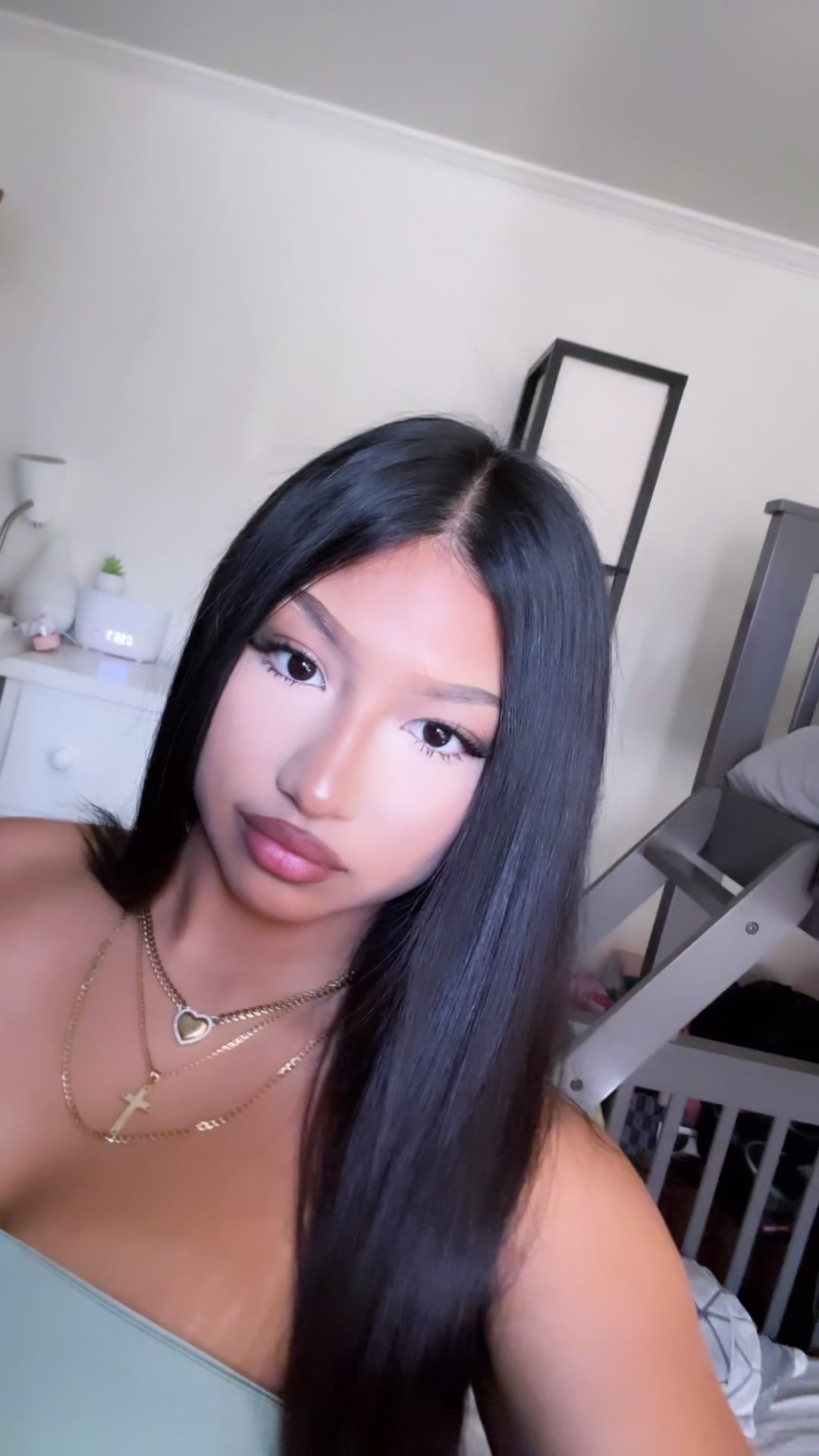 @️