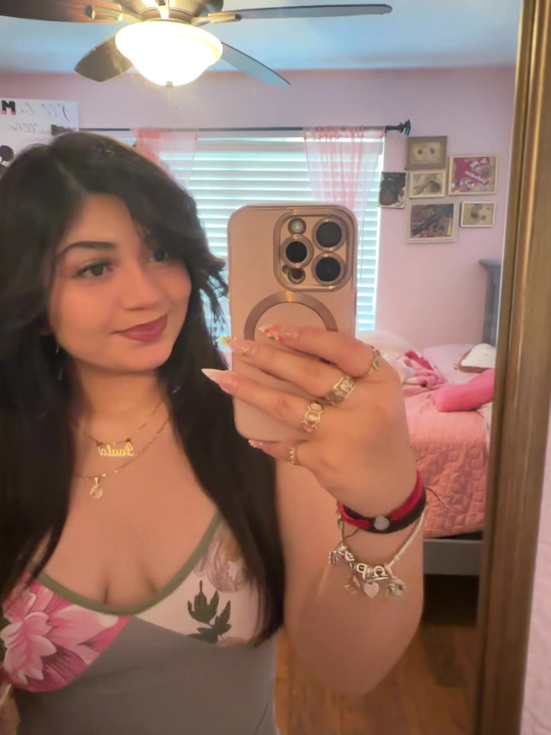 @paula𝜗𝜚
