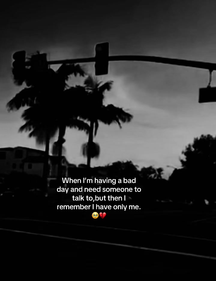 @BROKEN SOUL💔🥀.