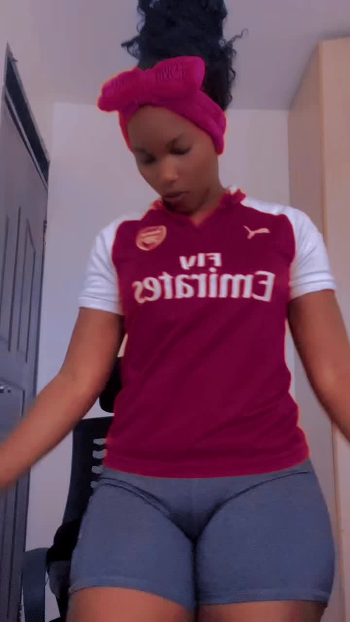 @Soniah_Empress👑