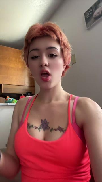 @😘Lil_Ma_Peachy🍑