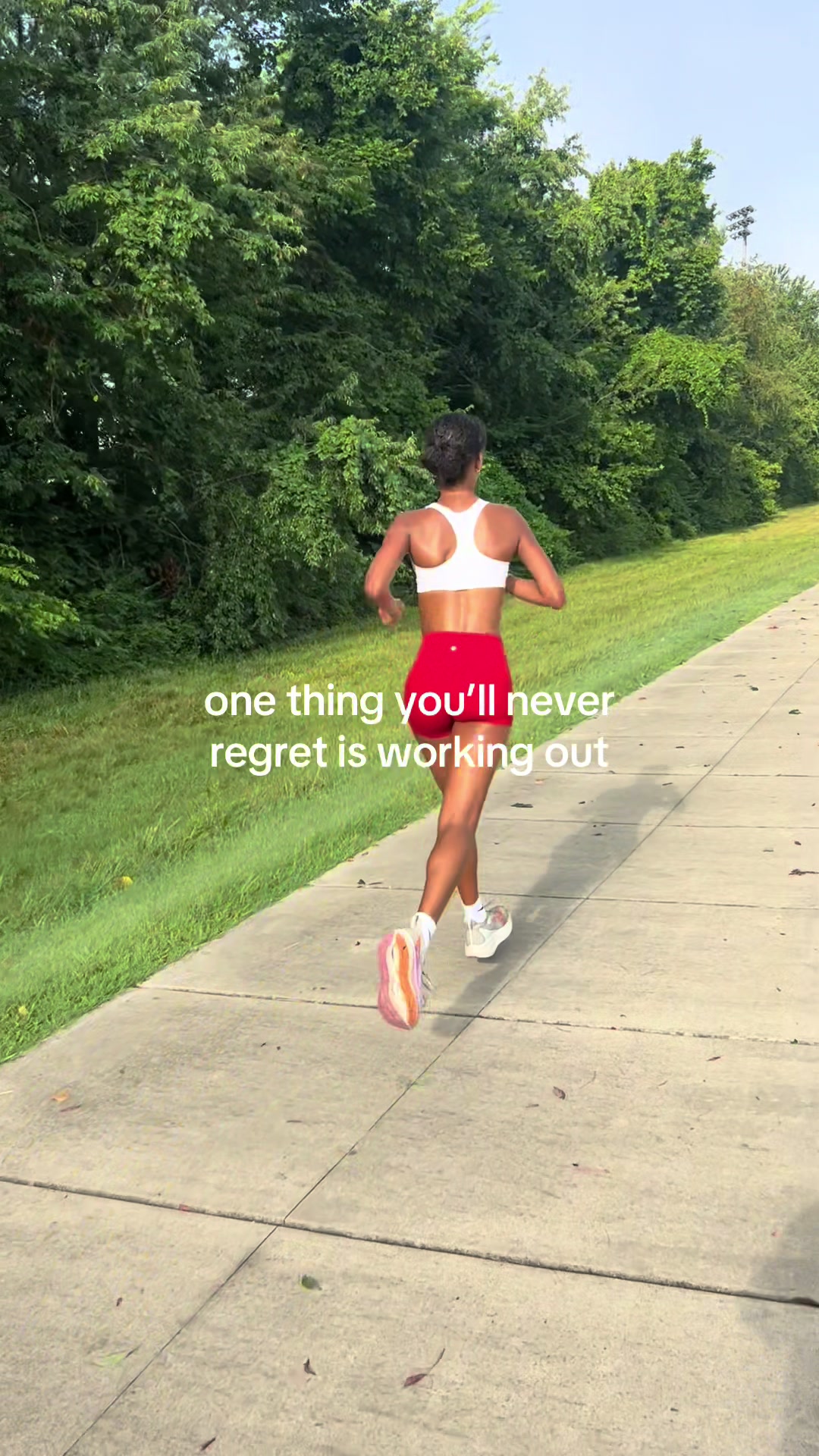 @bella