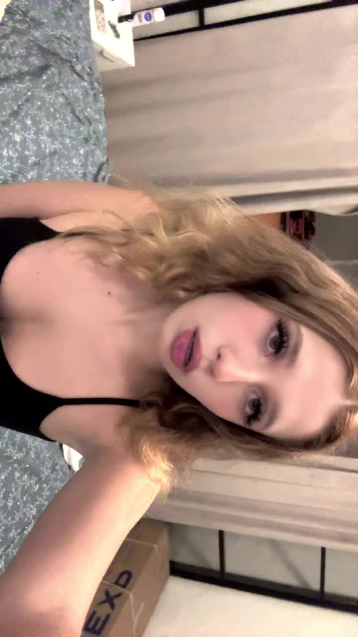 @vladikachika