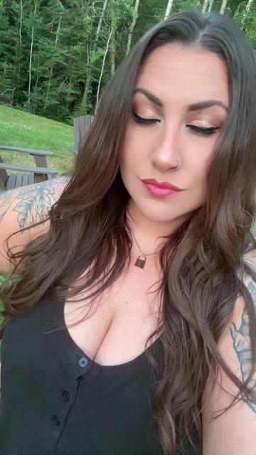 @Greeneyedmom23 (Erin)