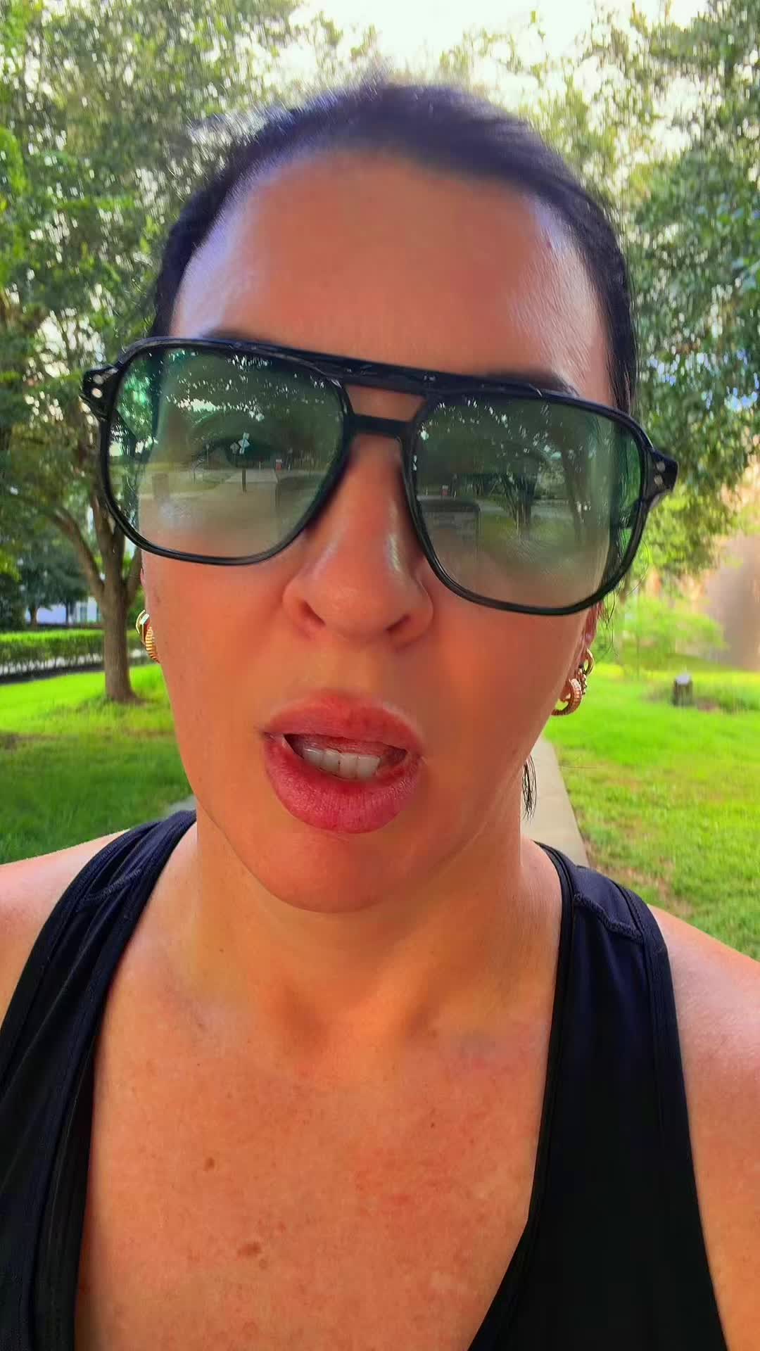 @Emeyk