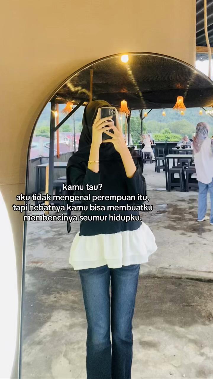 @✮