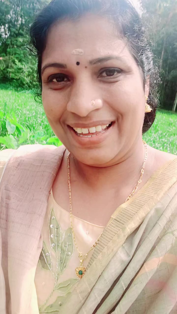 @ഽഡീഠ girl...achutty♥️