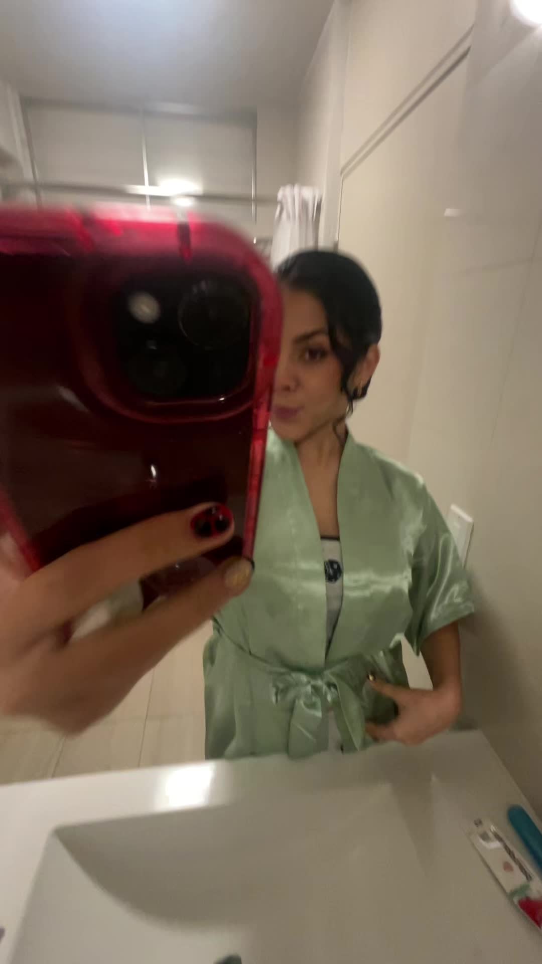 @laluguito