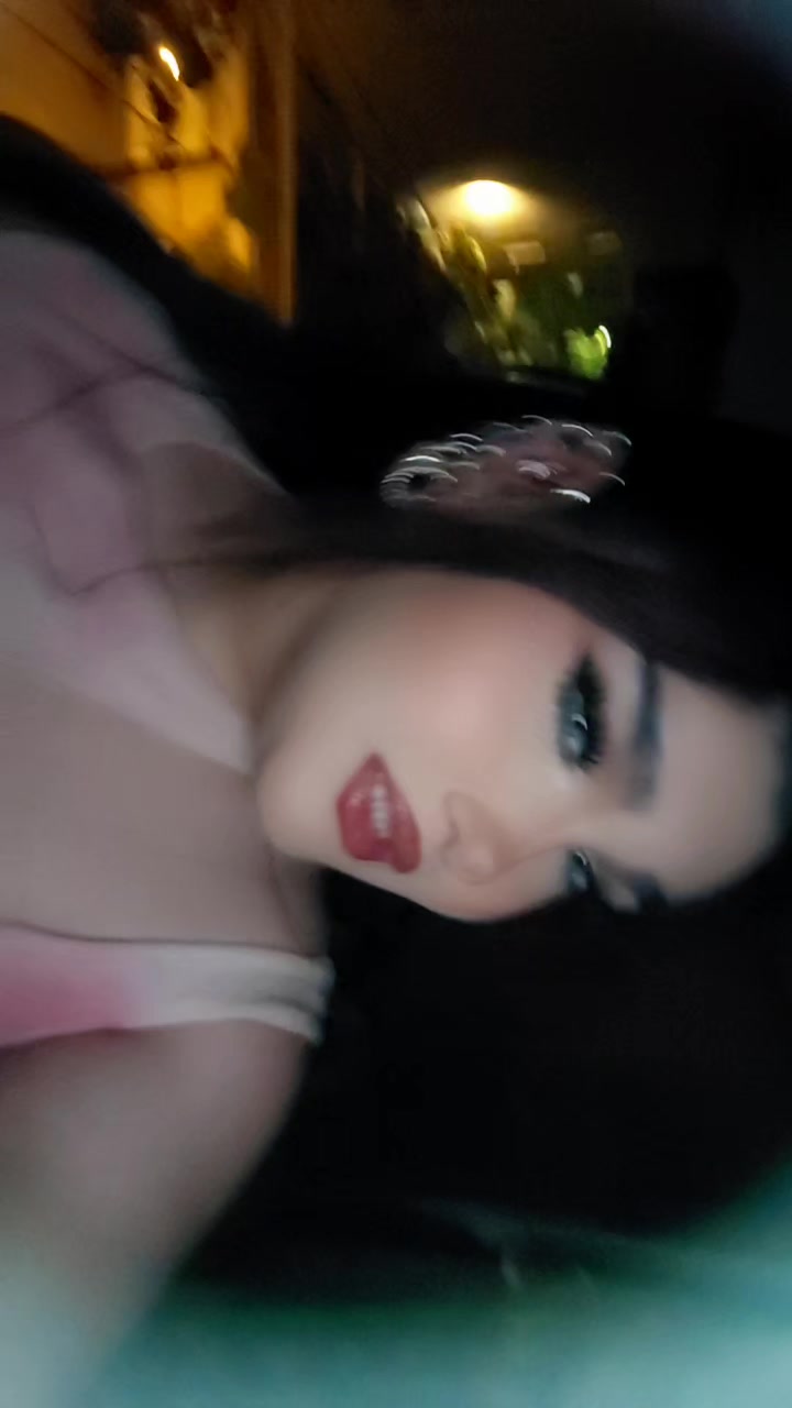 @kylie