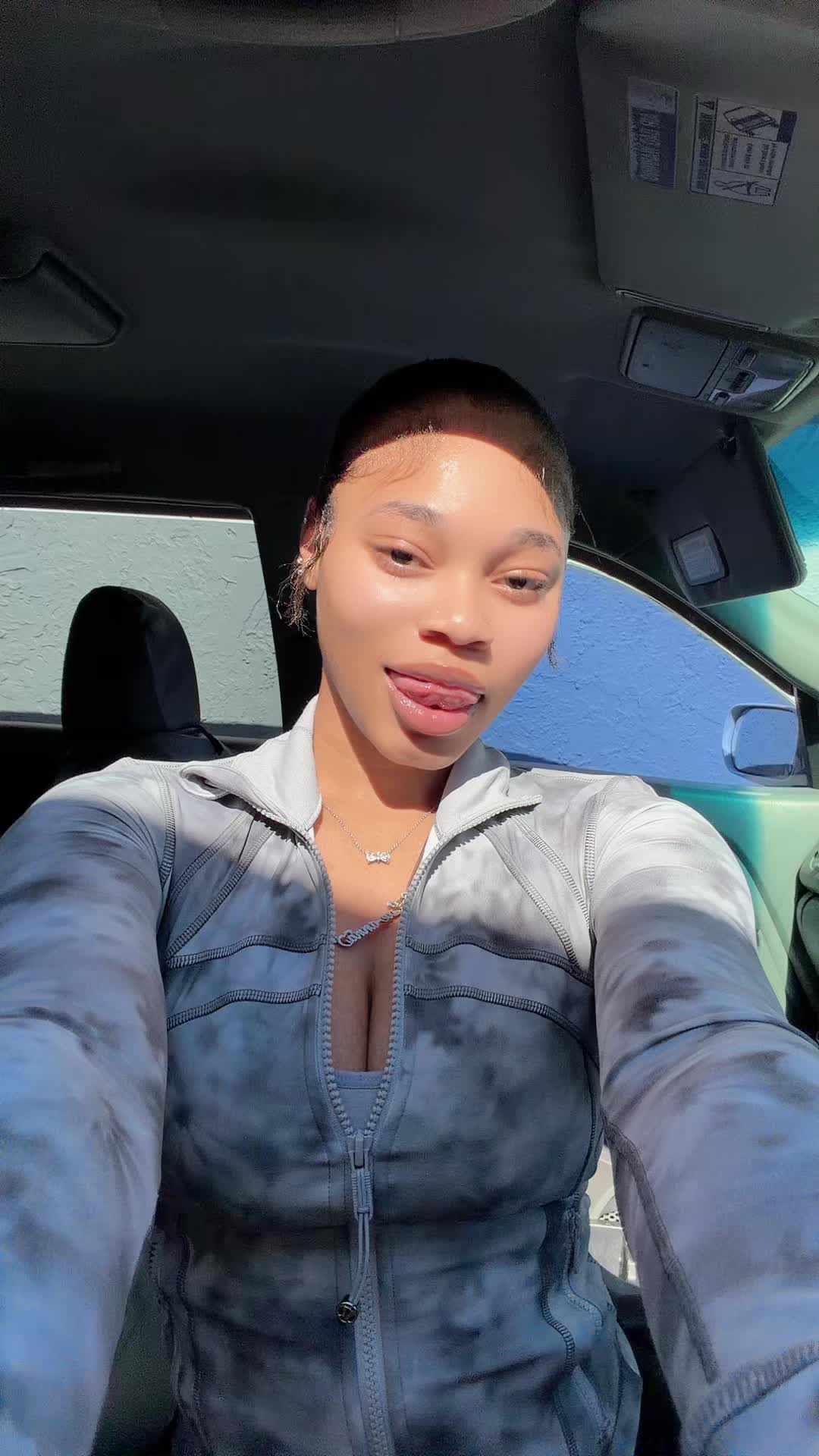 @thatgirllue♡🧚🏼♀️