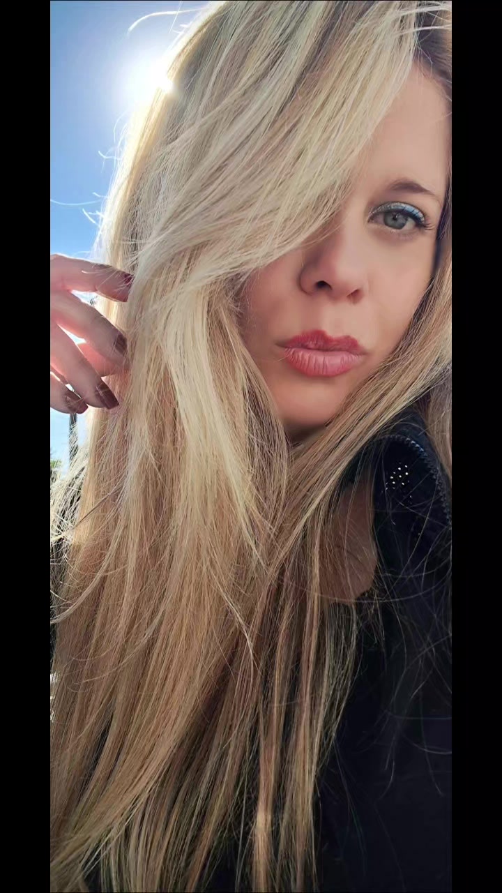 @Mirian_Sole