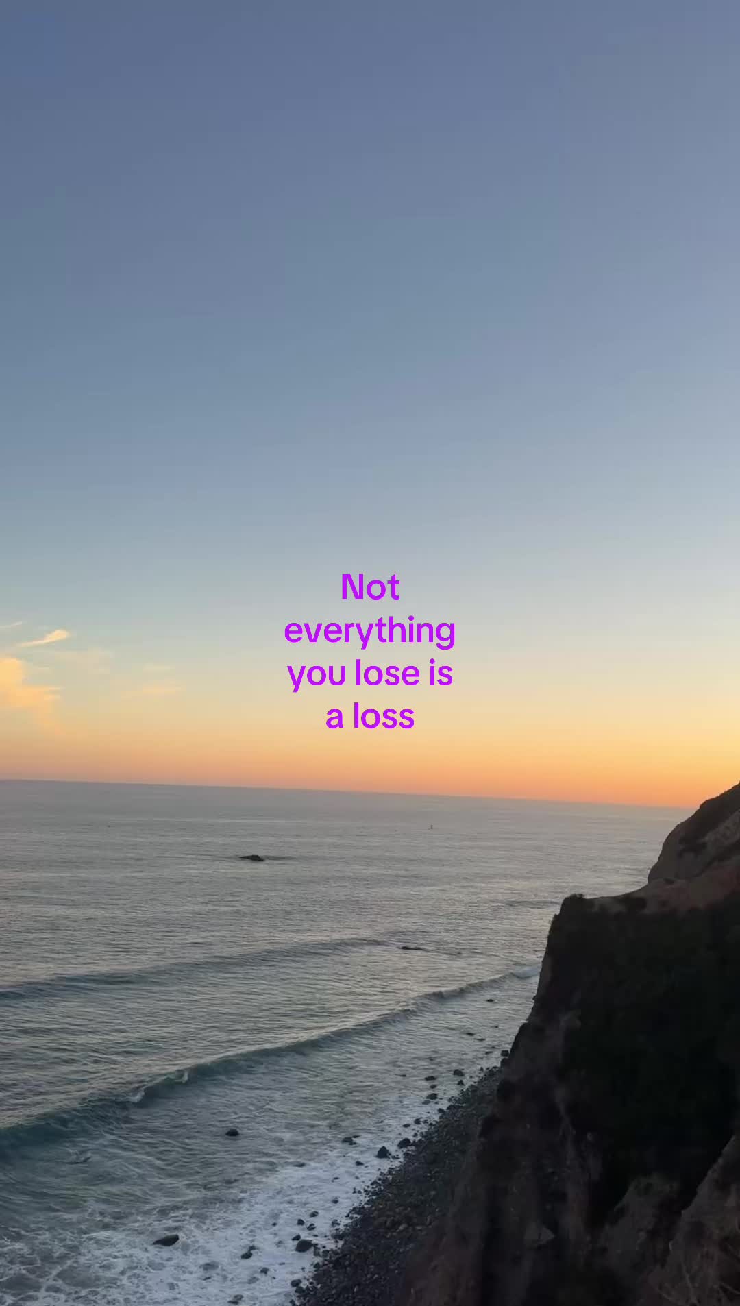 @keeplookingup17