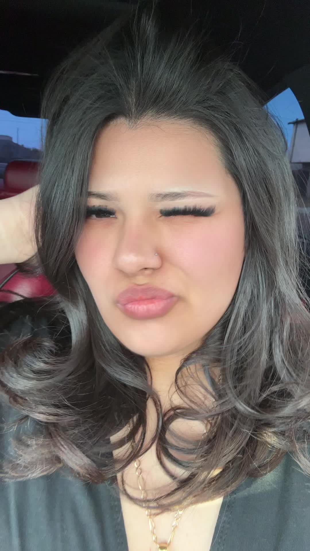 @𝑀𝑒𝑙𝑖
