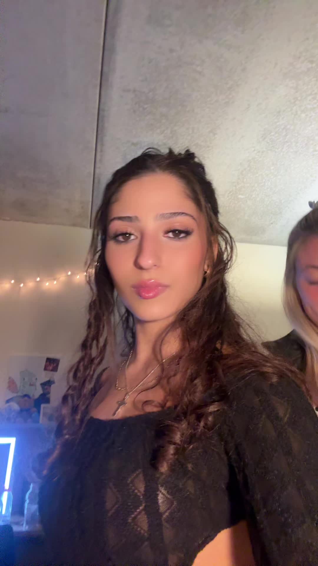 @bella🧸